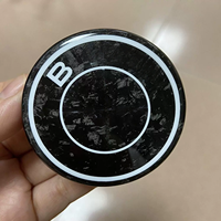 Autocollant de logo de voiture en fibre de carbone véritable forgée universelle personnalisée pour BMW, emblème de moyeu de roue, style sport