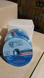 Disco da Taglio 115*1.6*22mm 4.5 Pollici Alta Durezza e Durata per Taglio Metallo e Acciaio Inossidabile Alta Qualità Resistente all'Usura - Product Image 3