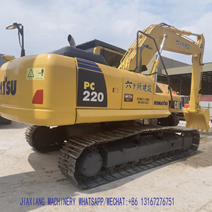 Excavadora Hidráulica de Orugas Komatsu PC220-8 de 22 Toneladas con Motor Diésel y Pocas Horas de Trabajo, Usada, en Venta - Product Image 6