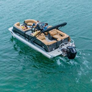 Ponton en fibre de verre à coque en aluminium de luxe de 31 pieds avec <span class=keywords><strong>moteur</strong></span> <span class=keywords><strong>hors</strong></span>-<span class=keywords><strong>bord</strong></span> Divertissement nautique Embarcation avec <span class=keywords><strong>moteur</strong></span> Vente de remorque - Product Image 3