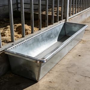 Machine de formage de carreaux avec commande PLC pour les abreuvoirs spéciaux d'élevage porcin - Product Image 6