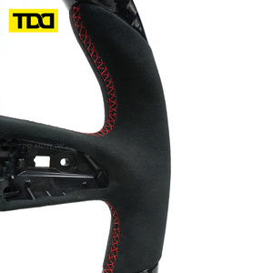 Volant en fibre de carbone véritable forgé TDD pour Lamborghini Urus Huracan LP670, dessus et dessous plats, personnalisable - Product Image 4