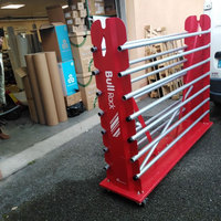 Étagère de présentation pour rouleaux de tissu en métal rouge - Étagère réglable robuste pour rouleaux de vinyle, pour l'industrie électrique, le commerce de détail
