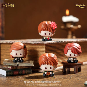 Suplay <span class=keywords><strong>Harry</strong></span> <span class=keywords><strong>Potter</strong></span> Defensa Contra las Artes Oscuras Serie 2 Mini Bolsa Sorpresa con Figura Coleccionable, Juguete Novedoso y de Moda, Regalo para Niñas - Product Image 2