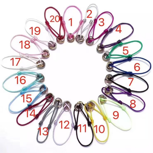 Bracelet classique pour femme en acier inoxydable tricolore avec cœur réglable, motif floral tissé à la main, accessoire de mode - Product Image 5