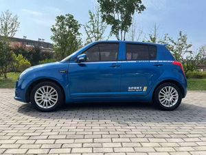 Suzuki Swift 2015 Edición Worthy, Taxi, Hatchback, Automático, Volante a la Izquierda, Neumáticos R14, Asientos de Tela, Usado - Product Image 6