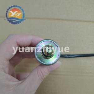 Датчик гидравлического давления EX60 датчик давления масла 4259333 для экскаватора <span class=keywords><strong>Hitachi</strong></span> EX200 <span class=keywords><strong>EX100</strong></span> EX120 EX150 EX300 - Product Image 4