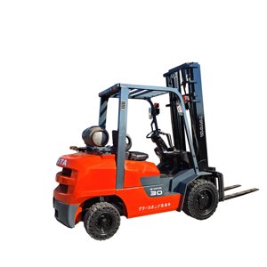 Chariot élévateur d'occasion 2023, 3 tonnes, diesel/GPL, mât 3 étages, faible nombre d'heures, prix usine, outils de levage, garantie 1 an - Product Image 1