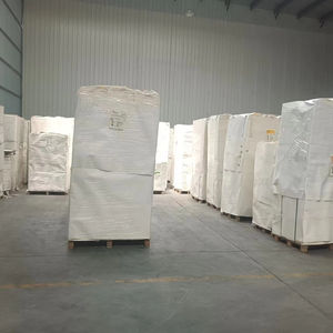 Papel Kraft de Doble Cara con Recubrimiento de PE de Grado Alimenticio para Envases de Pasteles, Té y Productos Químicos, Rollo Jumbo Ecológico - Product Image 2