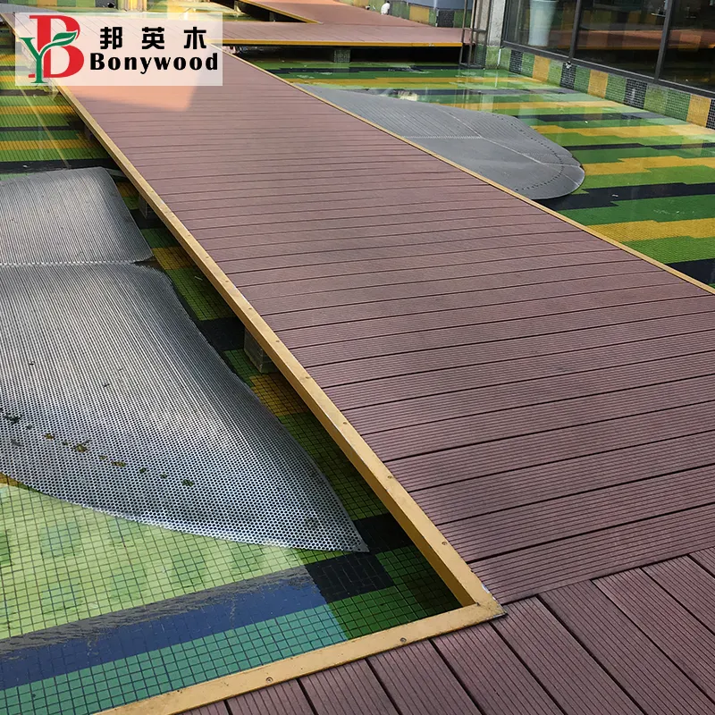 Hồ bơi rắn Composite gỗ WPC decking giá rẻ trang trí chống thối decking