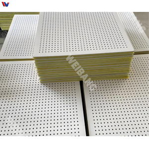 Panneau composite acoustique ignifuge micro-perforé moderne, trous de 0,5 mm pour salle d'opération d'hôpital et isolation acoustique extérieure - Product Image 3