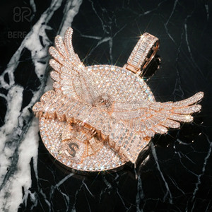 จี้เพชรโมอิสซาไนต์ VVS ผ่านการทดสอบเพชร รูปตัวอักษร 3 มิติ สไตล์ฮิปฮอป แบบกำหนดเองได้ ประดับเพชรเต็มตัวอักษร - Product Image 1