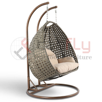 Chaise suspendue en rotin d'extérieur 2 places de qualité hôtelière, élégante en forme d'oeuf pour balançoires de patio