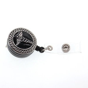 <span class=keywords><strong>Porte</strong></span>-<span class=keywords><strong>badge</strong></span> rétractable pour infirmières et personnel médical, avec clip, vente chaude, <span class=keywords><strong>porte</strong></span>-<span class=keywords><strong>badge</strong></span> OMS - Product Image 2
