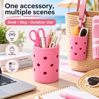 Accessoire porte-gobelet EVA 11x8x8cm 3-en-1 : Manchon de tasse, porte-stylo, mini-jardinière, design perforé, pour la plage, vente en gros