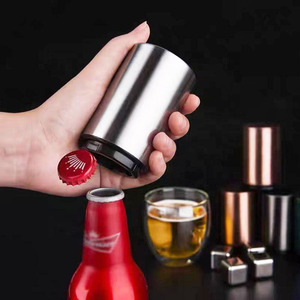 Ouvre-bouteille automatique en acier inoxydable avec récupérateur de capsules magnétique à pousser vers le bas - Product Image 2
