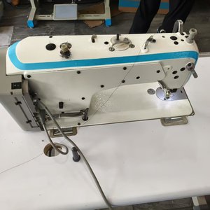 Offerta Speciale Macchina da Cucire Usata Jack A3 Lineare Computerizzata a Un Ago con Rasafilo Automatico per Abbigliamento - Product Image 6