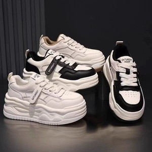 2024 primavera nuove <span class=keywords><strong>scarpe</strong></span> sportive traspiranti per donne Casual in bianco e nero studenti <span class=keywords><strong>con</strong></span> <span class=keywords><strong>suola</strong></span> spessa <span class=keywords><strong>scarpe</strong></span> da <span class=keywords><strong>donna</strong></span> - Product Image 4