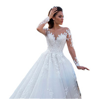 Luxuriöses Brautkleid Mit Mesh-Applikation und V-Ausschnitt, Prinzessinnen-Kleid mit Langen Ärmeln, Romantischer Schleppe und Eleganter Spitze