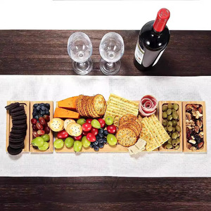 Plateau à fromage en bois Qingyu 12,7x12,7 cm, gravé « Home Sweet Home », pour servir des en-cas et des charcuteries lors de fêtes - Product Image 3