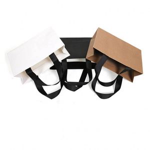 Bolsa de Cartón Reciclable Ecológica de Lujo con Asas Circulares, Impresa y Personalizable, Venta al Por Mayor - Product Image 3