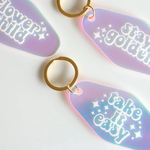 Đầy màu sắc óng ánh Hologram Hologram rung cảm tốt Móc Chìa Khóa Acrylic tùy chỉnh ở lại Hoang Dã cá nhân Retro khách sạn motel móc khóa - Product Image 6