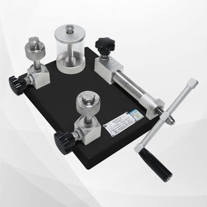 Table de calibration hydraulique ALKT9801 à manivelle manuelle pour mesure positive/négative ALKT9801 - Product Image 5
