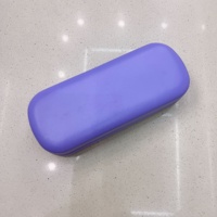 Logo personnalisé rond carré Macaron couleur étui pour lunettes de soleil PU matériel Logo presse lunettes emballage boîte à lunettes optiques