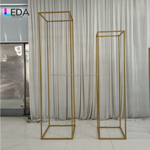 Leda Cao Kim Loại Sắt Hoa Đứng Cột Hình Học Bình Bảng Trung Tâm Cho Đám Cưới Trang Trí - Product Image 1