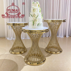 Soporte de mesa redondo de acero inoxidable dorado para decoración de pasteles de boda - Product Image 1