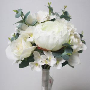<span class=keywords><strong>Bouquet</strong></span> <span class=keywords><strong>de</strong></span> <span class=keywords><strong>mariée</strong></span> artificiel en pivoines et hortensias blancs mélangés pour mariage, cérémonie, demoiselle d'honneur – Faux <span class=keywords><strong>bouquet</strong></span> <span class=keywords><strong>de</strong></span> <span class=keywords><strong>mariée</strong></span> blanc en gros - Product Image 6