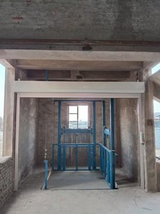 घर, आवासीय और छोटे गोदाम अनुप्रयोगों में कुशल ऊर्ध्वाधर उठाने के लिए पोर्टेबल मिनी कार्गो लिफ्ट - Product Image 2