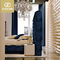 Ensemble de meubles de chambre à coucher italien de luxe, lit double moderne de taille king, ensemble de meubles en cuir