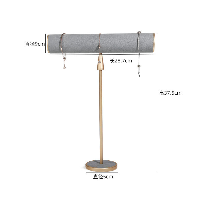 Gris grand affichage de bijoux