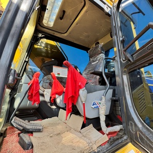 Excavatrice sur chenilles Komatsu PC220 d'occasion (90% neuve) de haute qualité pour travaux lourds à vendre - Product Image 3