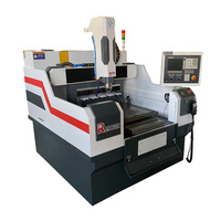 Máquina Fresadora CNC de Mecanizado de Metales Remax 6060 para Fabricación de Moldes