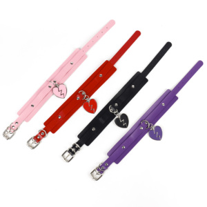 Vendita calda SM Bondage Sexy Clavicola Collana del Collare <span class=keywords><strong>Bdsm</strong></span> Gioco Per Adulti Giocattolo Collo Collare DELL'UNITÀ di elaborazione del Collare di Cuoio Con Crepacuore Tag - Product Image 5