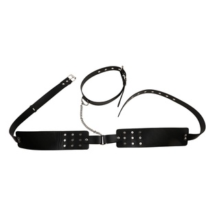 ชุดชั้นในหนังพร้อมอุปกรณ์นวดหน้าอก ของเล่น BDSM สำหรับผู้หญิง สายรัดคอ - Product Image 3
