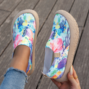 Zapatillas <span class=keywords><strong>de</strong></span> moda casuales <span class=keywords><strong>de</strong></span> diseñador para mujer, <span class=keywords><strong>de</strong></span> punta ancha, planas, sin cordones, ligeras, para caminar al aire libre, venta al por mayor - Product Image 1