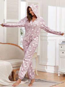 روب قطيفة رخيص بالجملة مطبوع للهالوين ملابس نوم للجنسين سميكة ودافئة وناعمة من الفانيلا بغطاء للرأس بيجامة للكبار قطعة واحدة - Product Image 4