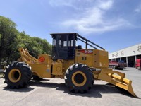 Trattore Forestale XC360 240HP 4WD 20-22T per Trasporto Tronchi, Uso Intensivo