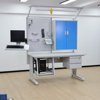 Banc de travail ESD ergonomique et réglable en acier avec bras de moniteur, rail d'alimentation et assemblage de circuits imprimés pour la réparation électronique SMT - Multifonctionnel