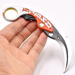 Venta Popular llavero de Metal de juego Valorants Props Velocity Karambit cuchillos colgante llavero regalo creativo para niño - Product Image 6