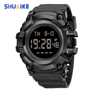 Montre-bracelet numérique sportive Shuaike 925 camouflage noir et vert pour hommes, prix de gros, vente chaude - Product Image 3