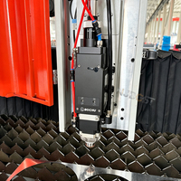 NJBOST Desain Baru 3015 Mesin Pemotong Laser Serat CNC Pemasok Cina Mesin Pemotong Laser 3000w dengan Penutup Penuh