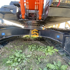 Excavatrice sur chenilles d'occasion HITACHI ZX240 de 24 tonnes, économique en carburant, idéale pour les chantiers de construction et la construction routière - Product Image 4