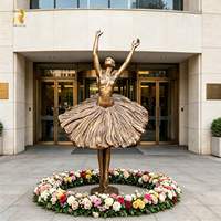 Sculpture de danseuse de ballet élégante en bronze grandeur nature RELONG pour la décoration de jardin et de parc en plein air à vendre