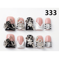 Faux Ongles Press-On Faits Main 656-660 Couleurs Fleurs Canard, 10 Pièces, Styles de Design Uniques pour Doigts