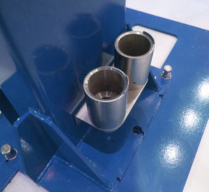 Lève-voitures hydraulique à double colonne AUTEC 3,5-4T, lève-voitures automatique à 2 colonnes pour <span class=keywords><strong>station</strong></span> <span class=keywords><strong>de</strong></span> service - Product Image 5