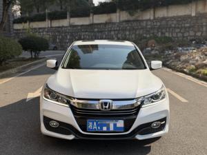 Oferta Especial: <span class=keywords><strong>Honda</strong></span> <span class=keywords><strong>Accord</strong></span> 2016, Edición Comfort, 2.0L, Volante a la Izquierda, <span class=keywords><strong>Precio</strong></span> Económico, Auto <span class=keywords><strong>Usado</strong></span> - Product Image 2